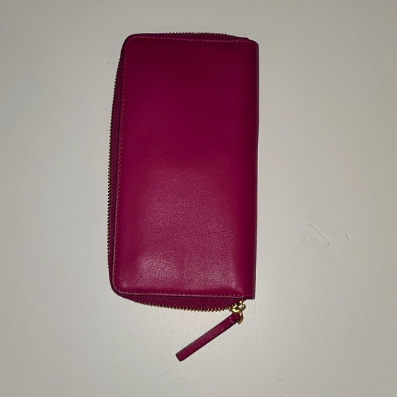 NWT Tory Burch Charlie Zip Continental wallet in Party Fuchsia - Picture 5 of 5